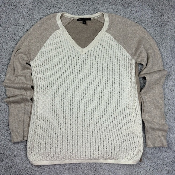 Banana Republic Sweater Womens Medium Textured Classic Modest Demure Church - Picture 1 of 3